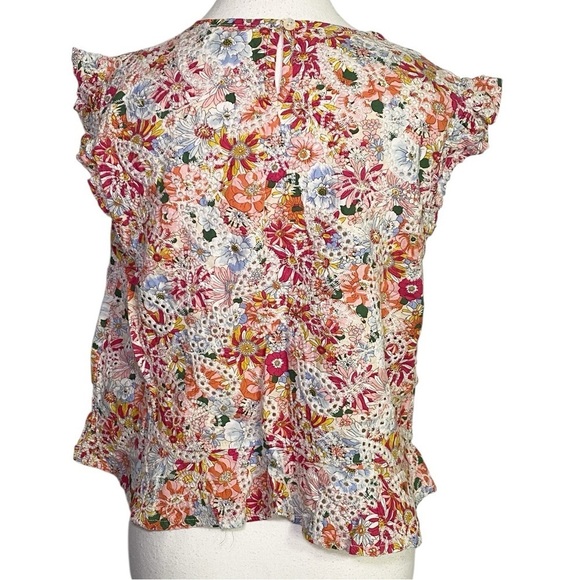 Solitaire Eyelet Floral Cap Ruffle Sleeve and Ruffle Hem - Picture 2 of 14